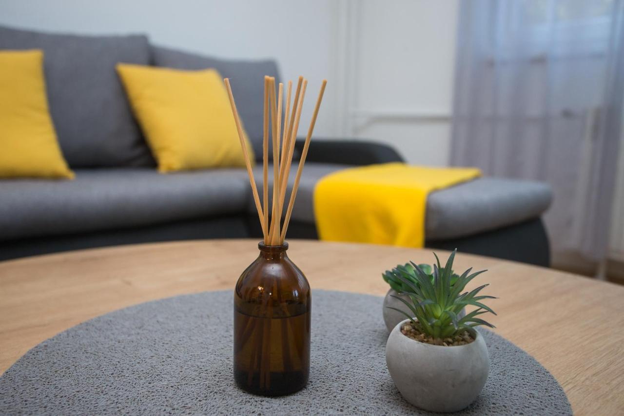 Apartman Lariva 奥西耶克 外观 照片