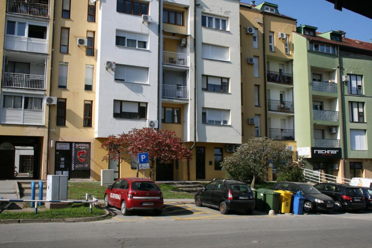 Apartman Lariva 奥西耶克 外观 照片